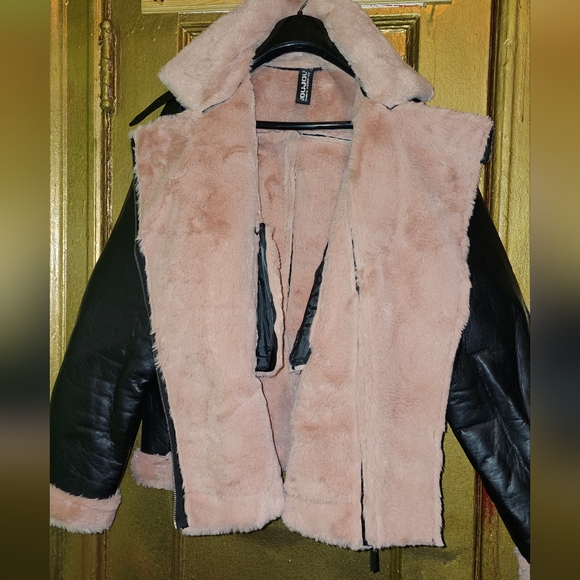 FashionNova All Fur Me Moto jacket - Picture 6 of 16